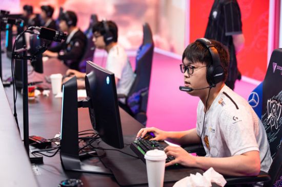 NS战队夺得VCT圣地亚哥大师赛荣誉